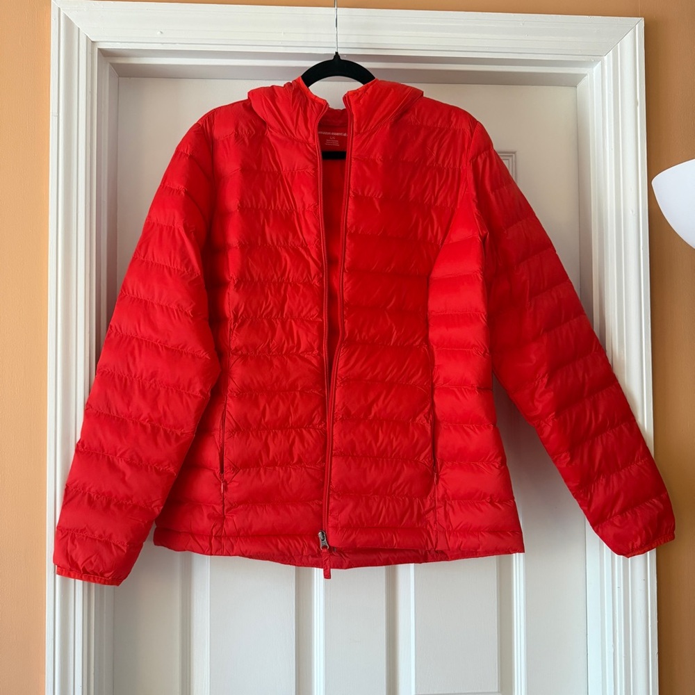 Amazon Essentials Women's Bright Red Puffer Jacket